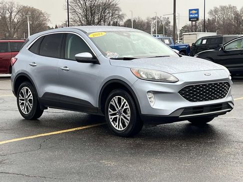 Used 2022 Ford Escape SEL w/ Class II Trailer Tow Package image 7