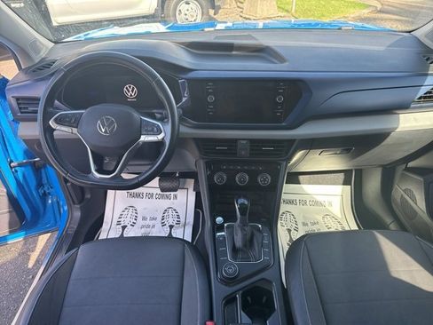 Used 2023 Volkswagen Taos SE image 12