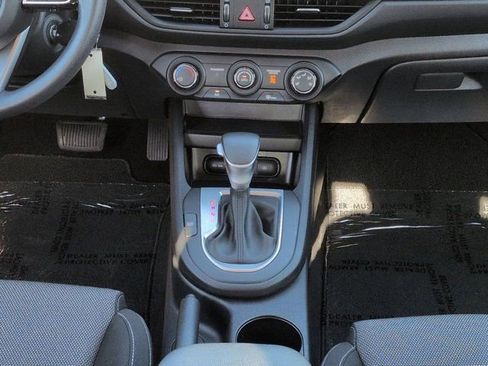 Used 2024 Kia Forte LXS FWD image 17