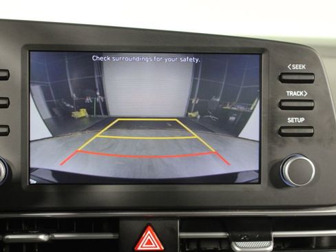 Certified 2023 Hyundai Elantra SEL FWD image 29