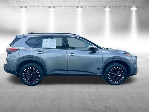Certified 2026 Nissan Rogue Dark Armor FWD image 5