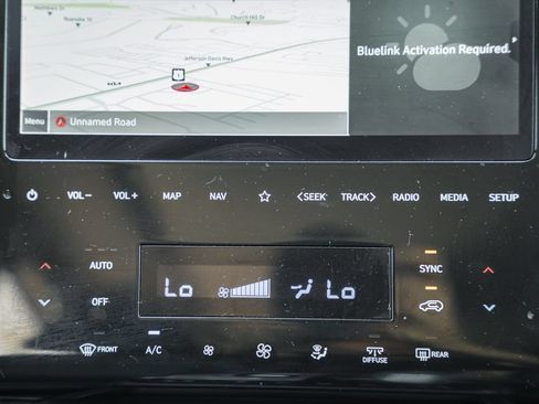 Used 2022 Hyundai Tucson Limited AWD/4WD image 23