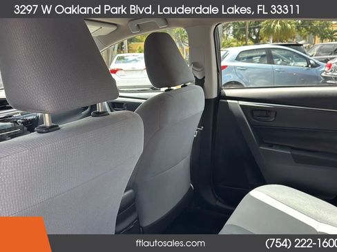 Used 2015 Toyota Corolla L FWD image 31