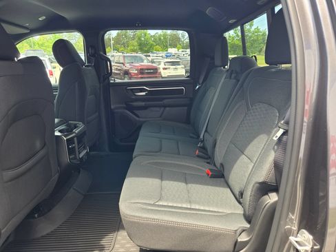 New 2026 RAM 1500 Big Horn AWD/4WD image 34