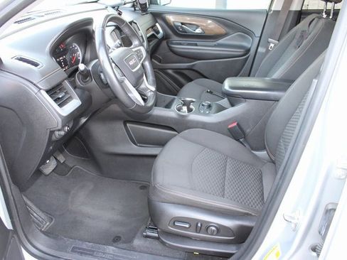 Used 2018 GMC Terrain SLE w/ Driver Convenience Package image 15