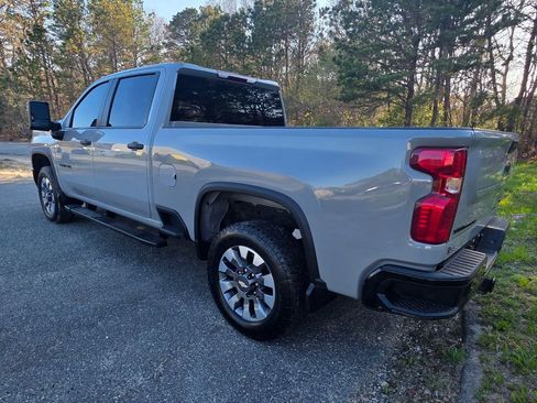 Certified 2024 Chevrolet Silverado 2500 Custom w/ Custom Value Package AWD/4WD image 5
