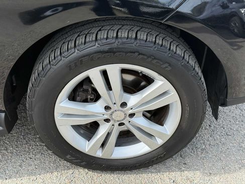 Used 2015 Mercedes-Benz ML 350 4MATIC image 9