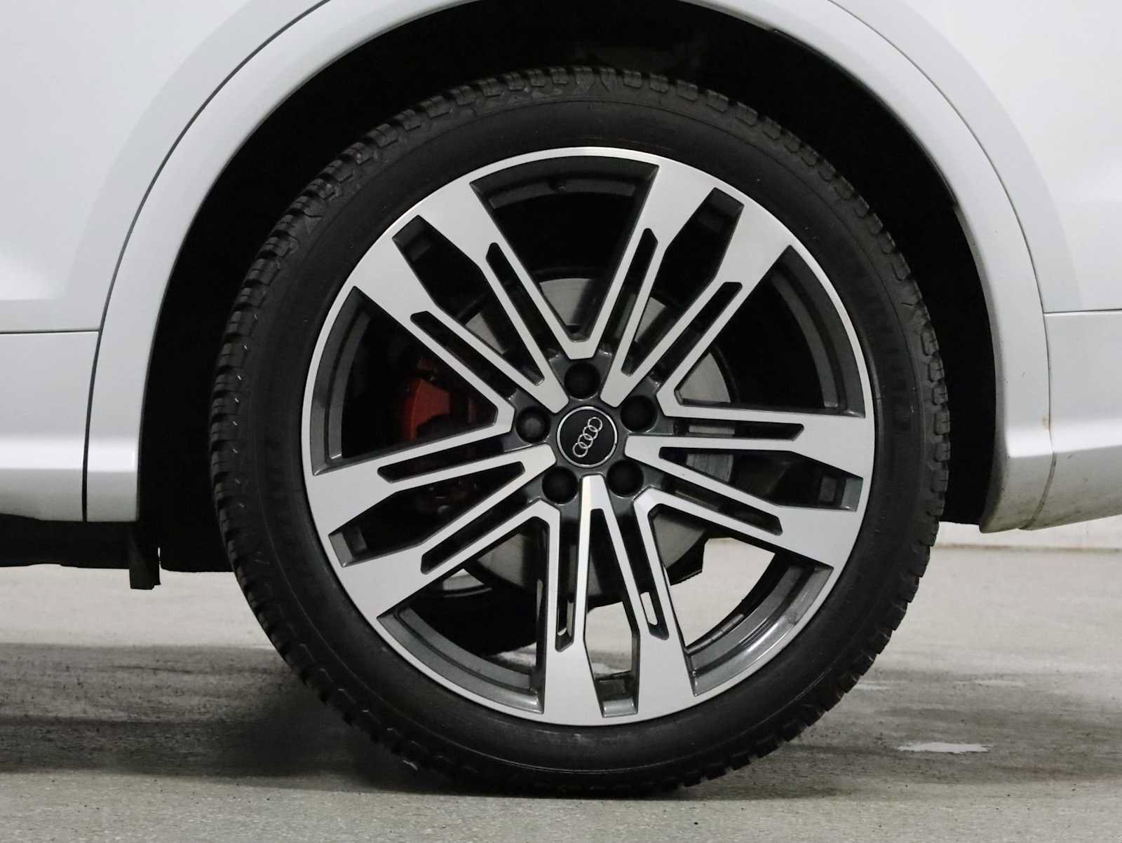 Used 2020 Audi SQ5 Premium Plus w/ Premium Plus Package AWD/4WD image 37