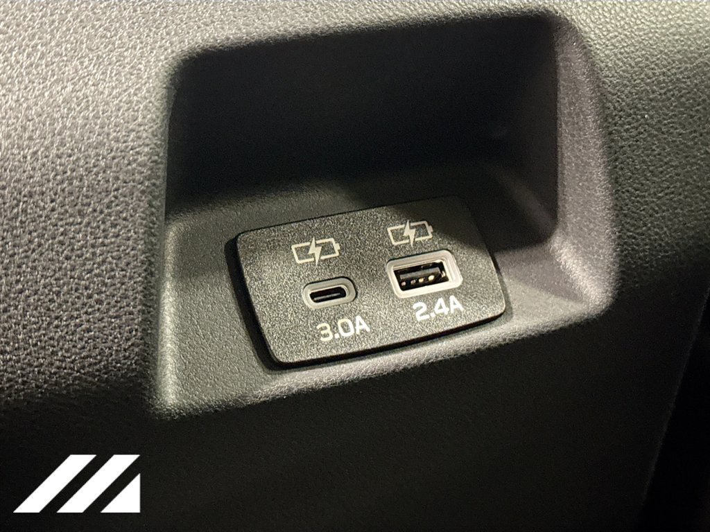 Used 2026 Subaru Crosstrek 2.5i Premium AWD/4WD image 26