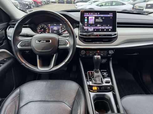 Used 2022 Jeep Compass Limited AWD/4WD image 17