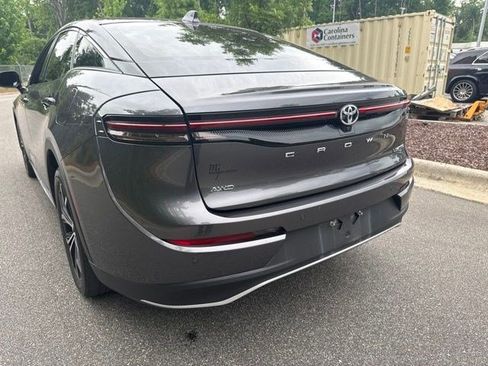 Used 2023 Toyota Crown AWD/4WD image 14
