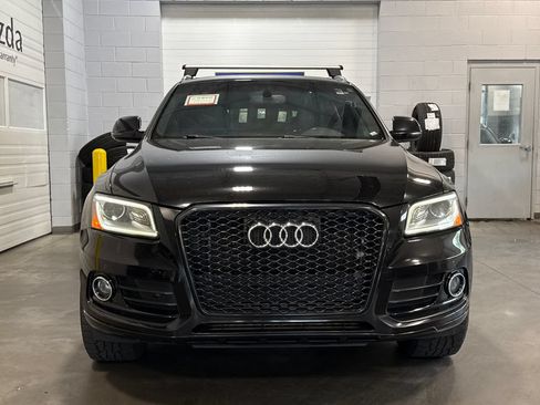 Used 2016 Audi Q5 2.0T Premium Plus w/ Technology Package AWD/4WD image 2