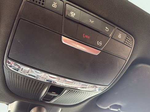 Used 2021 Mercedes-Benz C 300 Coupe image 17