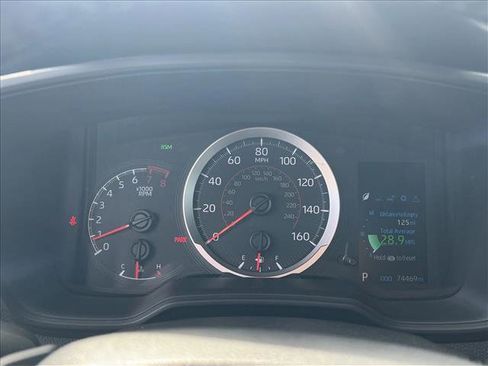 Used 2020 Toyota Corolla SE w/ SE Premium Package image 12