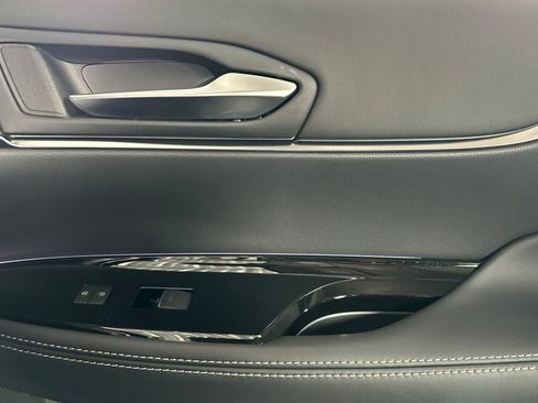 New 2025 Toyota Mirai XLE image 19