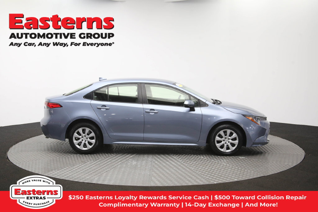Used 2023 Toyota Corolla LE FWD image 45