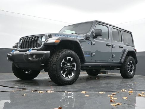 Used 2024 Jeep Wrangler Unlimited Rubicon 4xe image 48