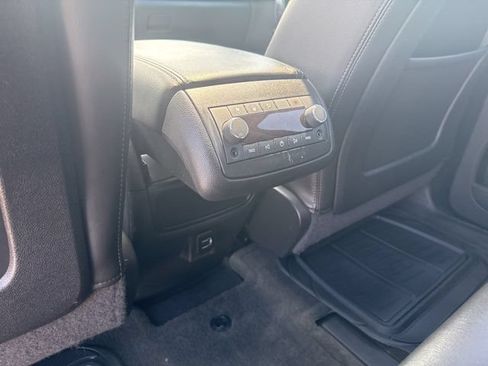 Used 2017 GMC Acadia Limited SLT AWD/4WD image 27