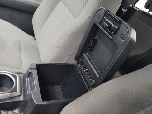 Used 2022 Toyota Tacoma SR5 image 28