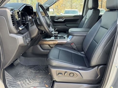 Used 2024 Chevrolet Silverado 1500 LT Trail Boss image 20