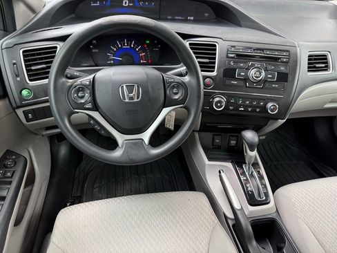 Used 2014 Honda Civic LX image 10