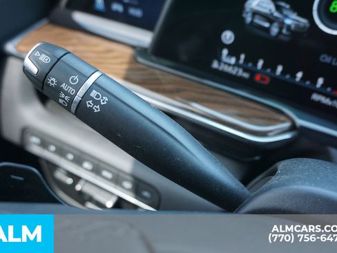 Used 2023 Cadillac Escalade Sport Platinum w/ LPO, ONYX Package image 36