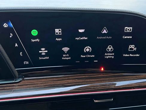 Used 2023 Cadillac Escalade ESV Premium Luxury image 27