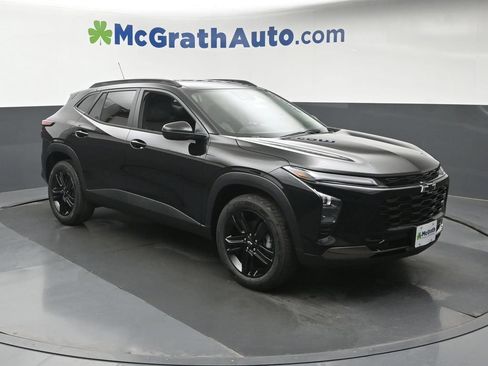 New 2026 Chevrolet Trax ACTIV w/ Driver Confidence Package FWD image 2