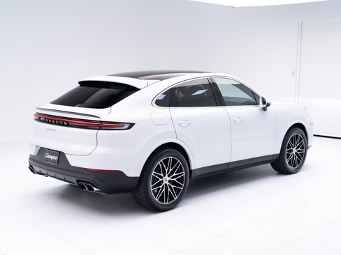 New 2026 Porsche Cayenne Coupe image 9