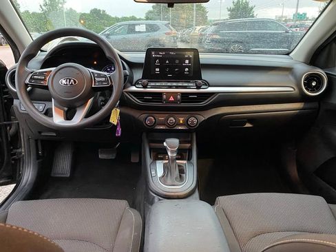 Used 2020 Kia Forte LXS FWD image 26