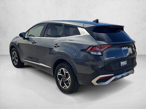 Used 2024 Kia Sportage LX image 8