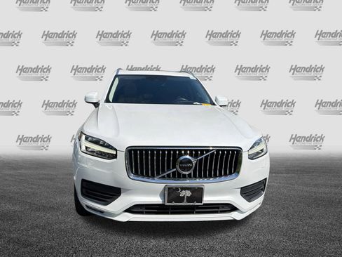 Used 2020 Volvo XC90 T6 Momentum image 3