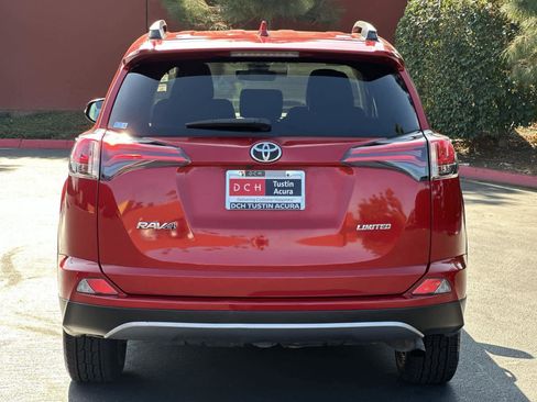 Used 2017 Toyota RAV4 Limited image 5