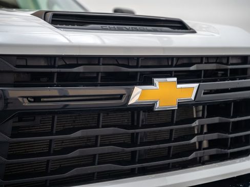 Used 2025 Chevrolet Silverado 3500 W/T w/ WT/CX Safety Package AWD/4WD image 12