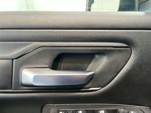 Used 2025 RAM 1500 Warlock AWD/4WD image 24