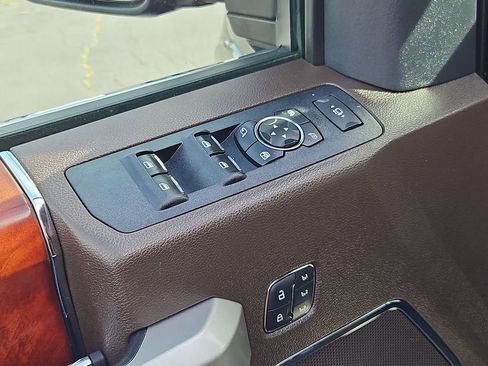 Used 2022 Ford F350 King Ranch w/ Tremor Off-Road Package AWD/4WD image 11