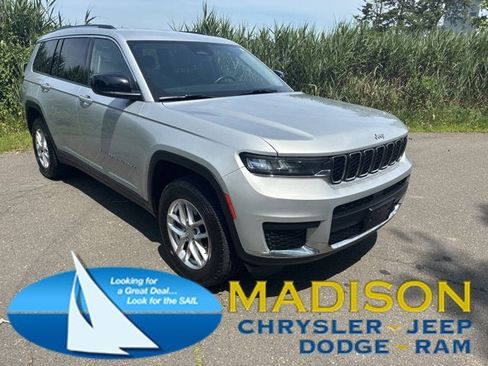 Certified 2021 Jeep Grand Cherokee L Laredo w/ Luxury Tech Group I image 1