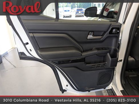 Used 2025 Toyota 4Runner Limited RWD image 14
