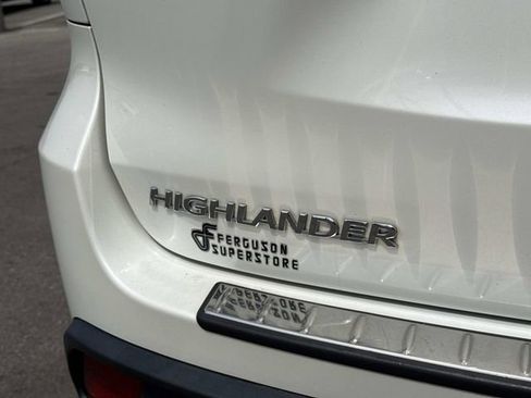 Used 2018 Toyota Highlander XLE image 6