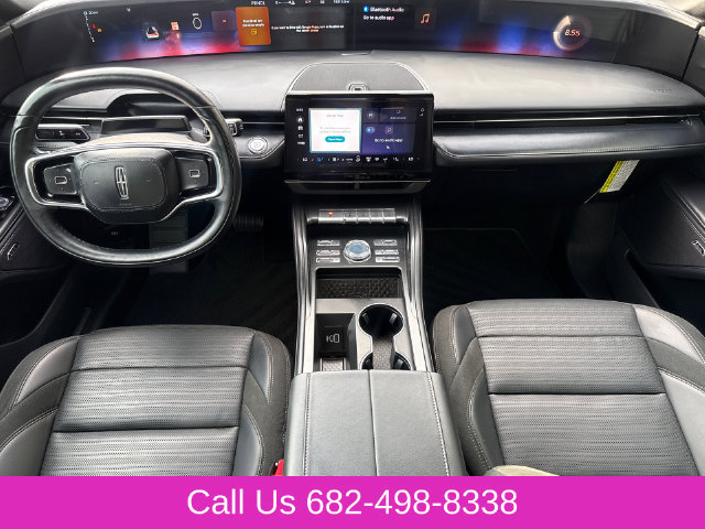 Used 2025 Lincoln Nautilus Reserve w/ Jet Appearance Package AWD/4WD image 11