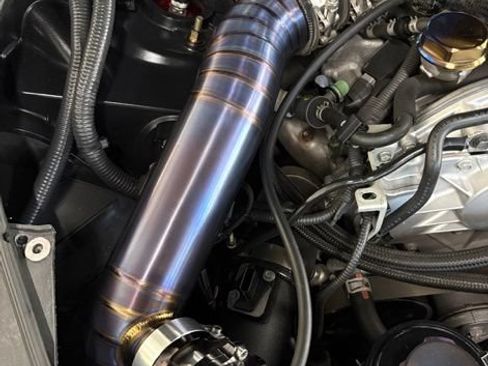 Used 2016 Nissan GT-R Premium AWD/4WD image 31