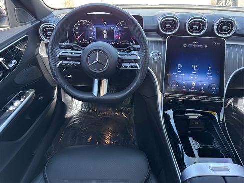 Used 2023 Mercedes-Benz C 300 Sedan image 12