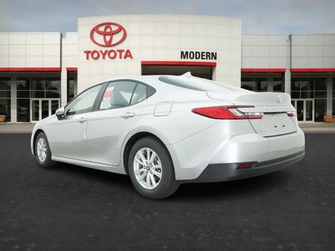 New 2026 Toyota Camry LE image 14