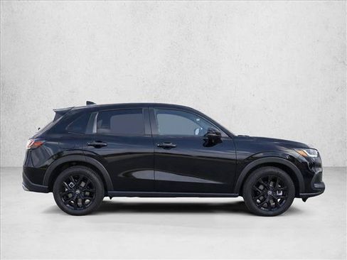 Certified 2023 Honda HR-V Sport image 8