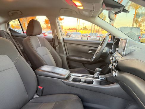 Used 2024 Nissan Sentra SV image 19
