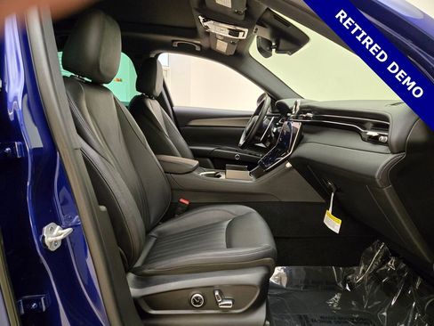 Certified 2024 Maserati Grecale GT image 25