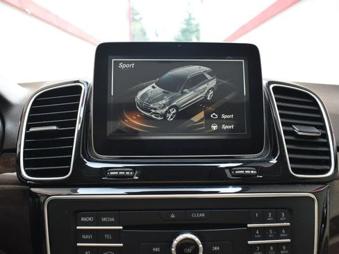 Used 2018 Mercedes-Benz GLE 350 image 28