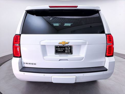 Used 2018 Chevrolet Tahoe LT w/ Luxury Package AWD/4WD image 12