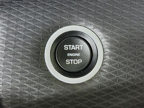 Used 2020 Land Rover Range Rover Evoque S image 21