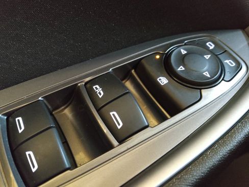 Used 2023 Chevrolet Malibu LT image 27